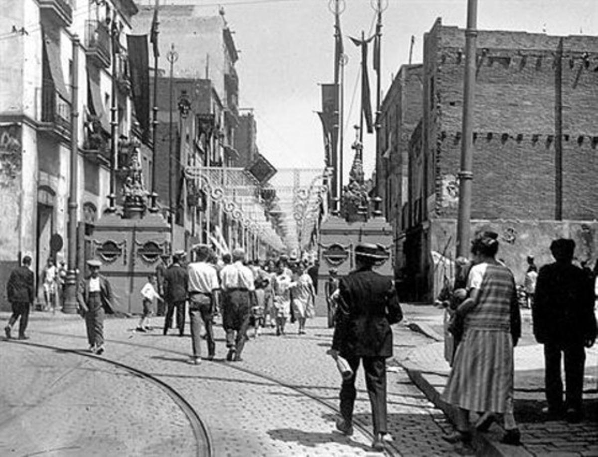 1926 33 Travesseraamb Torrent de les Flors.