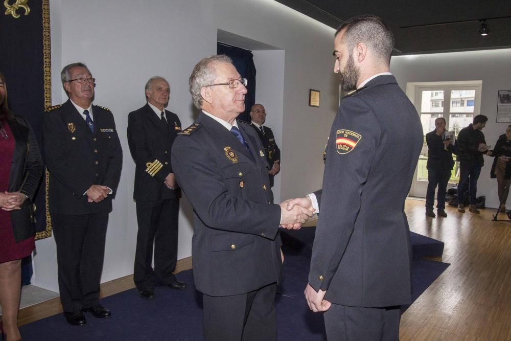 Homenaje a los veteranos de la Policía. // Cristina Graña