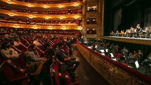 El Liceu, durante una sesión reivindicativa, el pasado noviembre, contra las restricciones que limitaban su aforo.