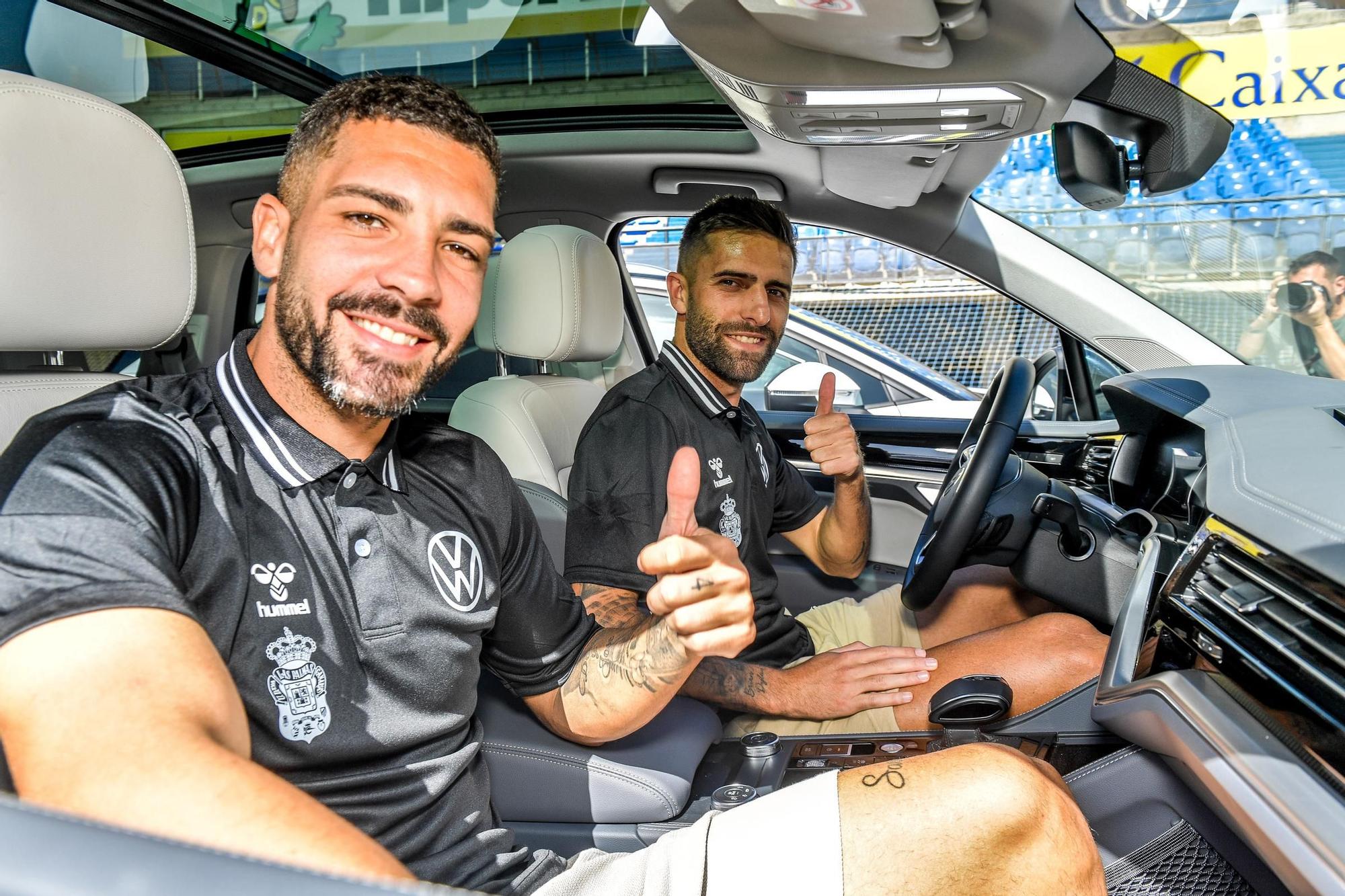 Entrega de coches Volkswagen a jugadores de la UD Las Palmas