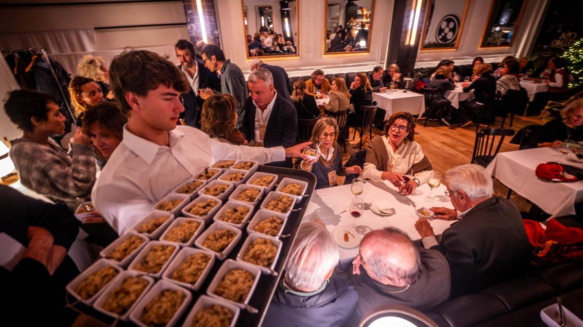 Una cena navideña para un gran grupo celebrada este martes en el nuevo restaurante Casa Telmo, en la zona alta.