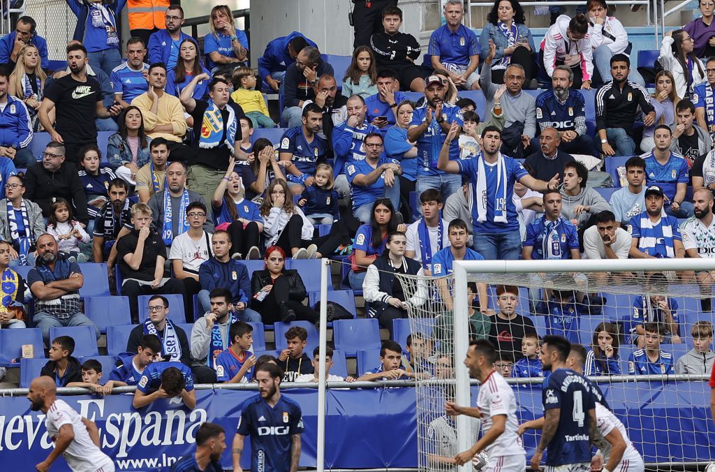 Las imágenes del partido Real Oviedo - FC Cartagena