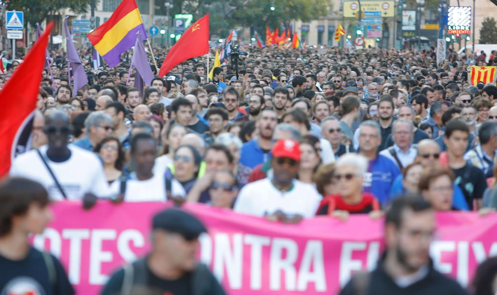 Manifestación antifascista en València