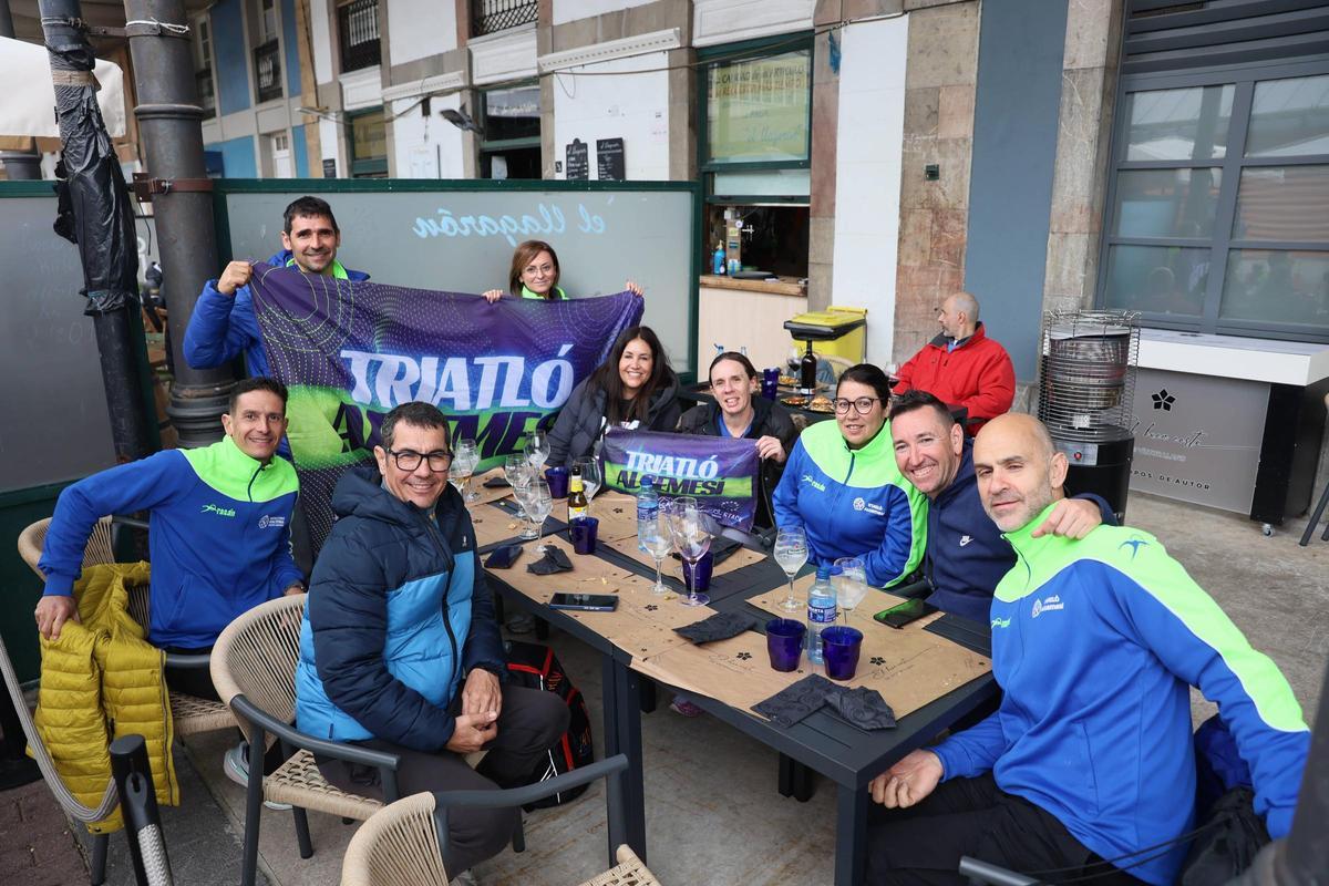 Miembros del club Triatló Algemesí