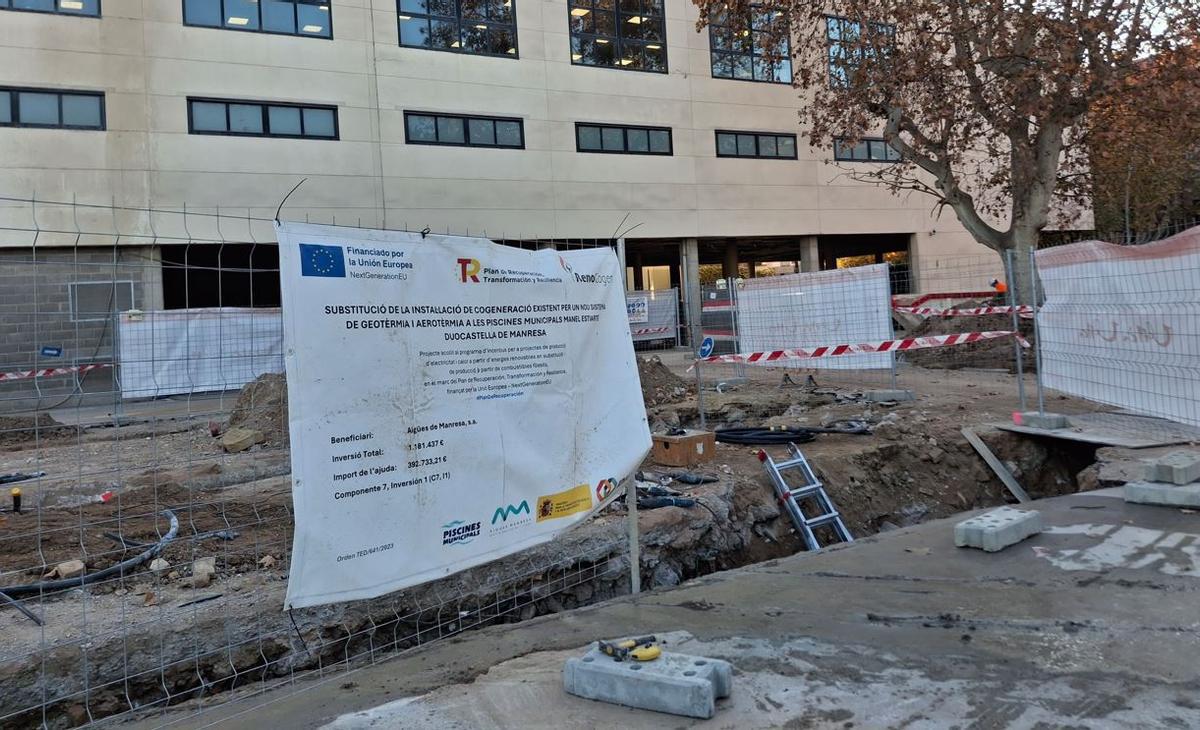Les obres són a l'entrada de l'aparcament de les piscines