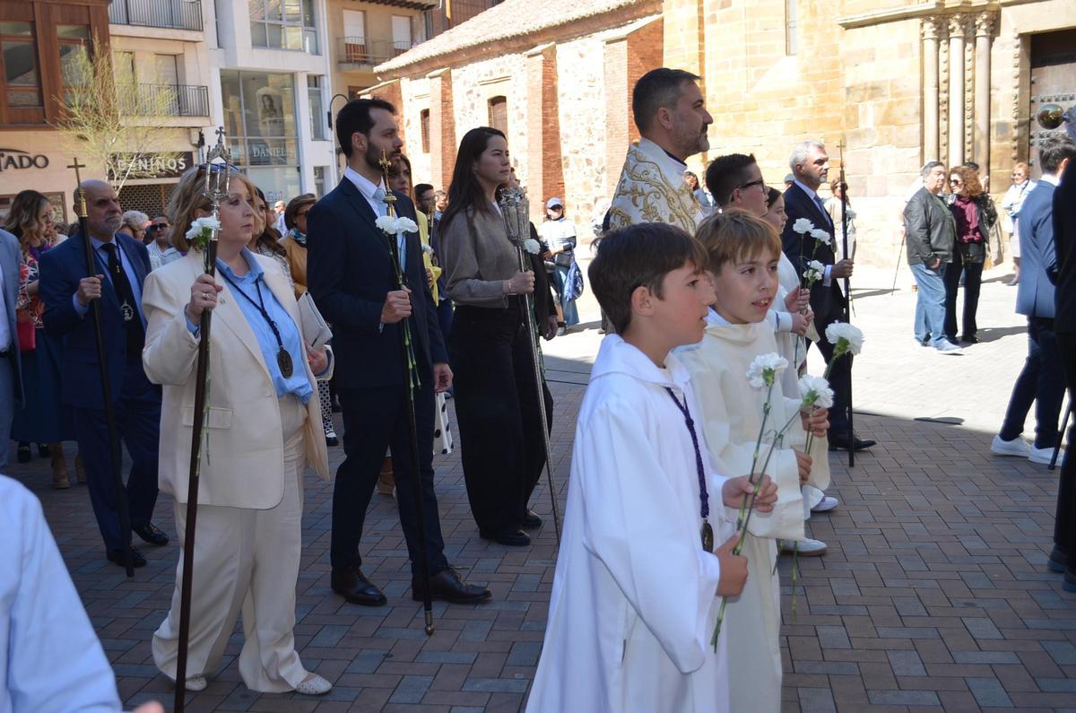 La Procesión del Resucitado en Benavente, en imágenes