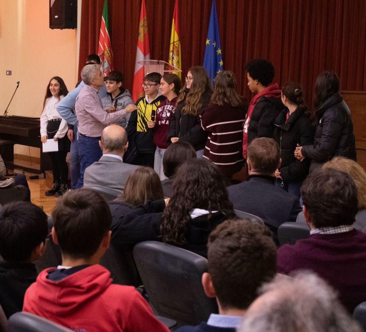 El ponente, durante la actividad en el IES Universidad Laboral. | Ana Burrieza