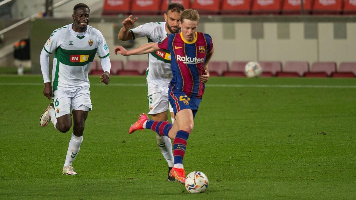 De Jong, en el partido frente al Elche.