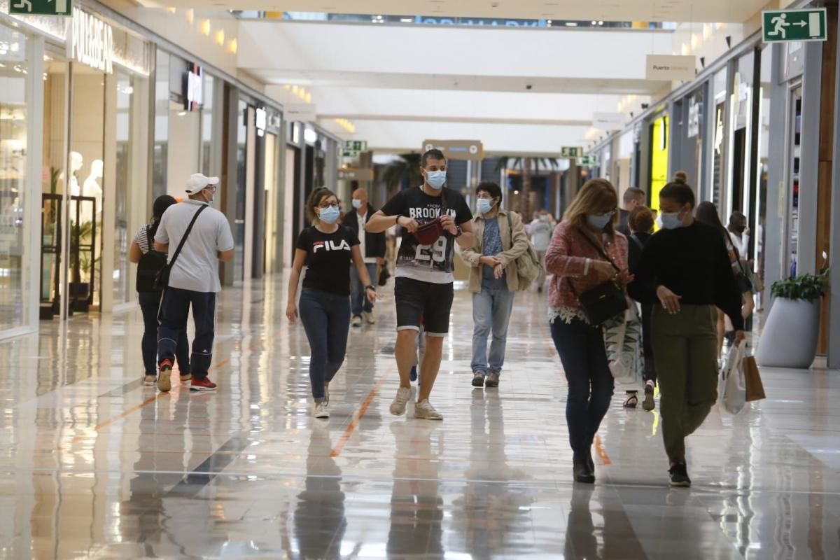 Los centros comerciales de Zaragoza reabren sus puertas