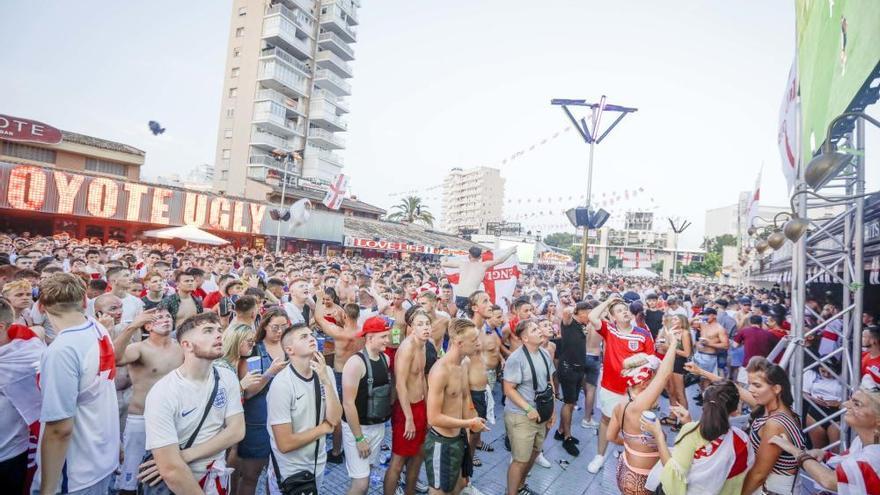 Die Briten fliegen auf Mallorca wie nie