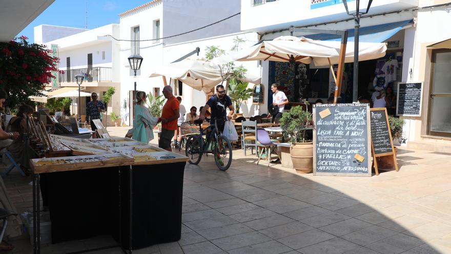 El sector turístico de Formentera califica de «raro» el mes de junio