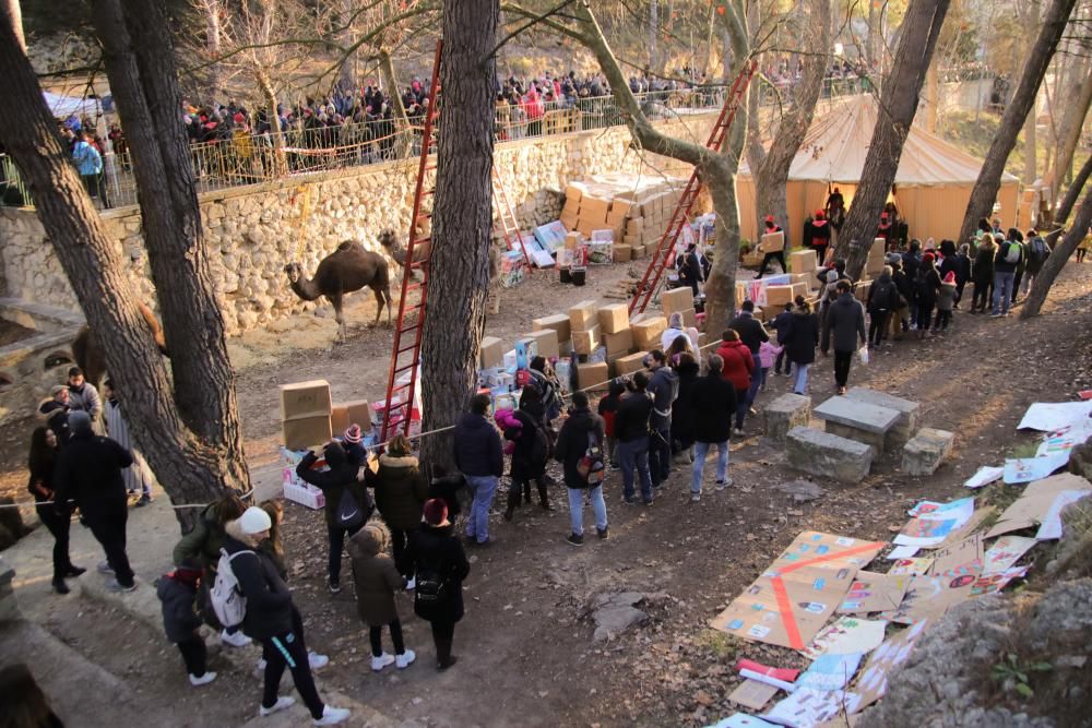 Los Reyes Magos abren las puertas de su campamento