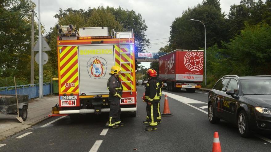 Un operativo de emergencias en Pontecesures.