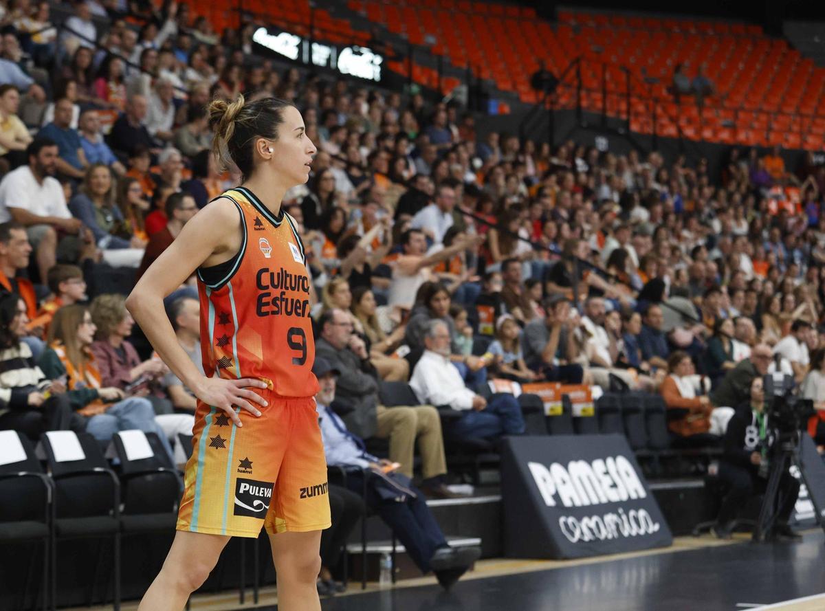 Valencia Basket - Perfumerías Avenida