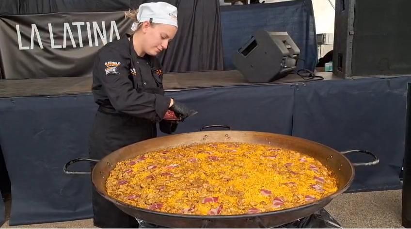 Búscate en las comidas de grupos en el ferial de Cáceres este jueves