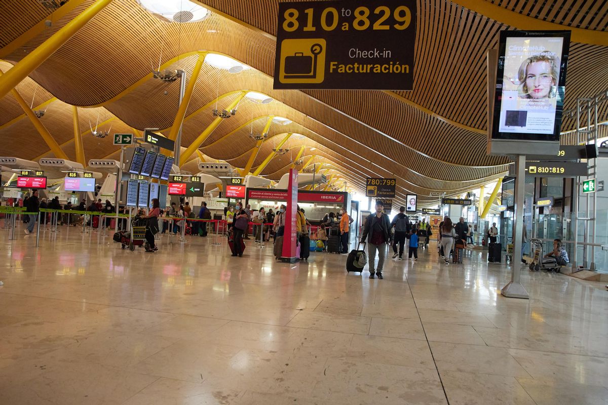Aena guanya gairebé 500 milions d’euros fins al setembre Aena guanya gairebé 500 milions d’euros fins al setembre