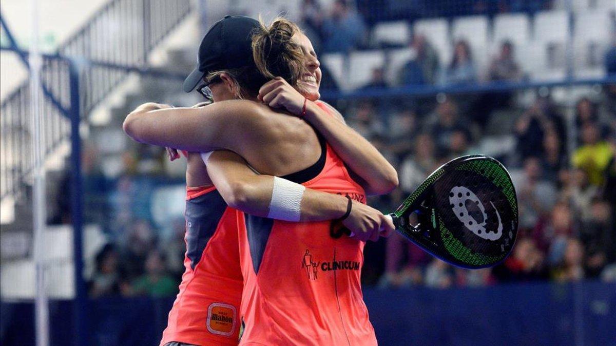 Sainz y Triay celebran su título