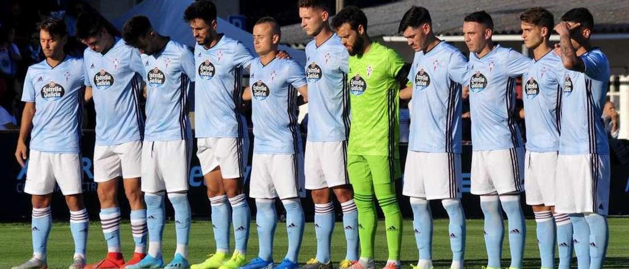 Imagen del equipo titular del Celta que inició el partido amistoso contra el Lille disputado el pasado sábado en A Lomba. // Iñaki Abella