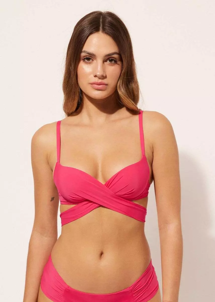 1. Bikini rosa fucsia cruzado