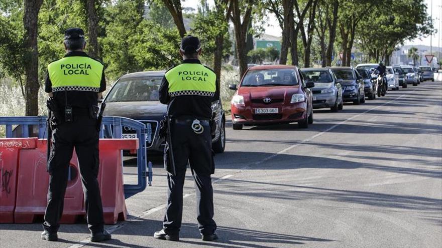 Cáceres convoca con urgencia 25 plazas para la Policía Local