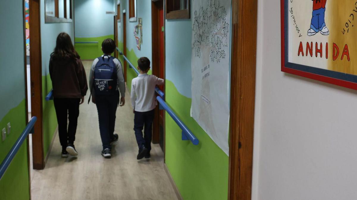 Niños con TDAH, en las instalaciones de la asociación ANHIDA, de Vigo Alba Villar