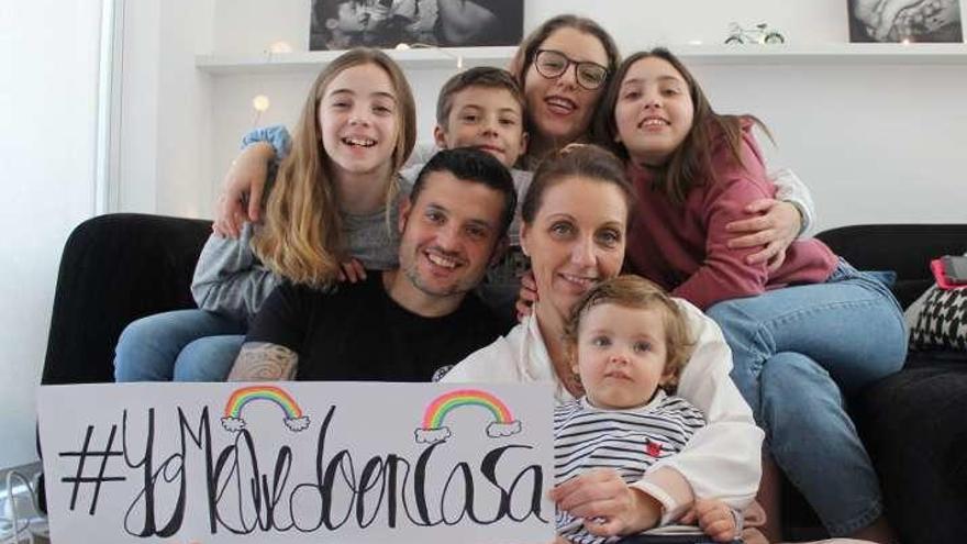 Ángel y Yolanda, 7 en cuarentena, lanzan positivismo y su mensaje de ánimo. // FdV