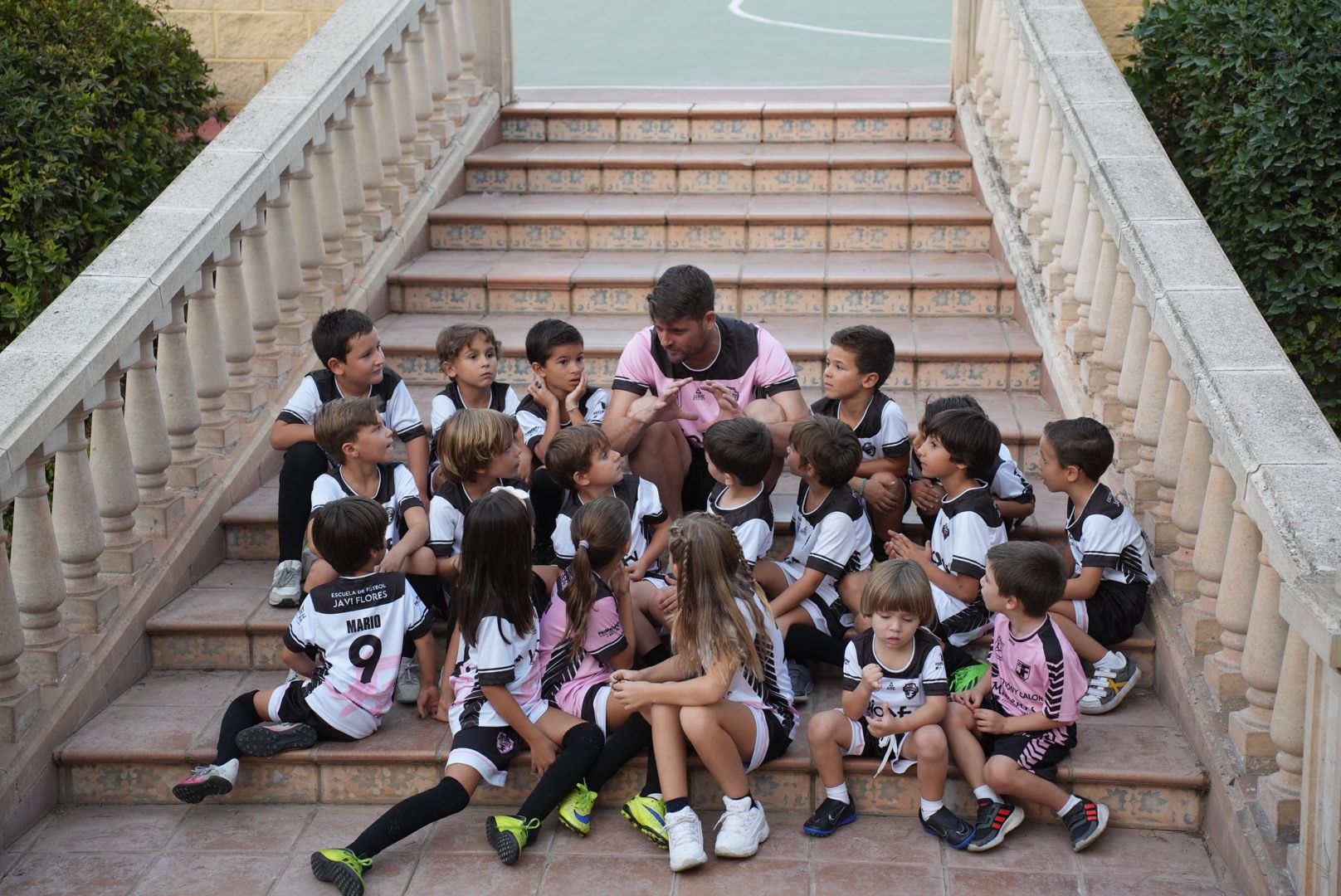 La Escuela de Fútbol Javi Flores da el pistoletazo de salida a su tercera edición
