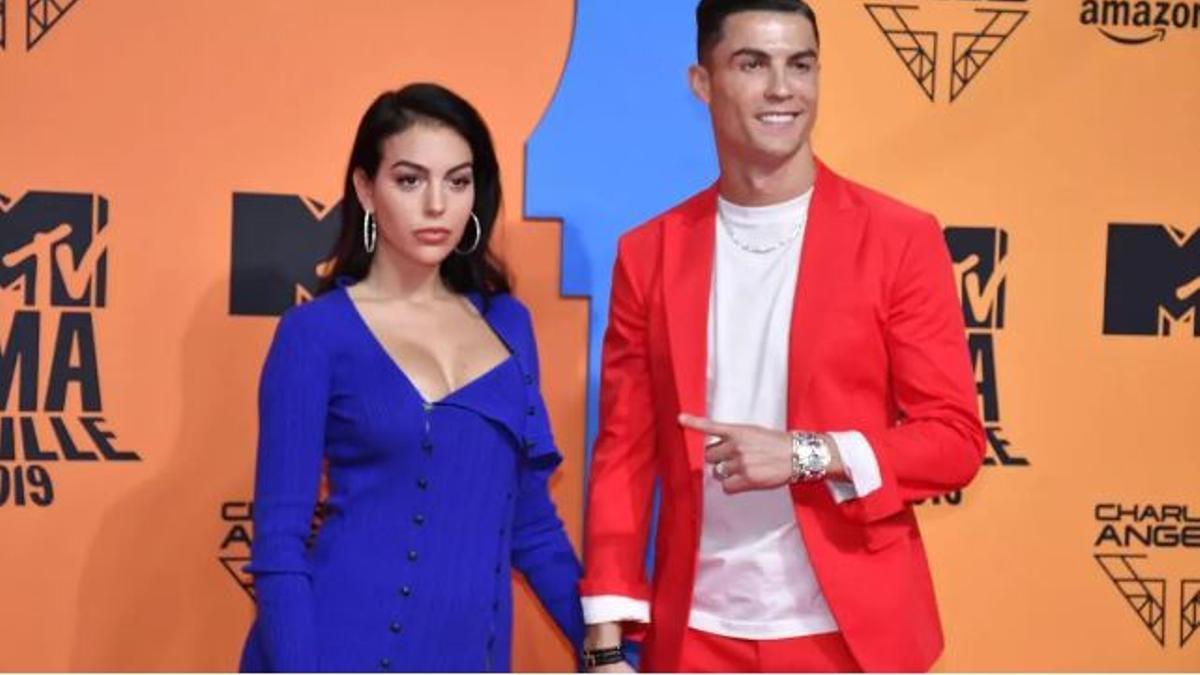 Georgina Rodríguez en un evento con Cristiano Ronaldo.