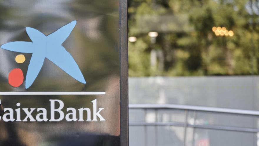 La junta de CaixaBank avala absorbir Bankia i crear el banc més gran d&#039;Espanya