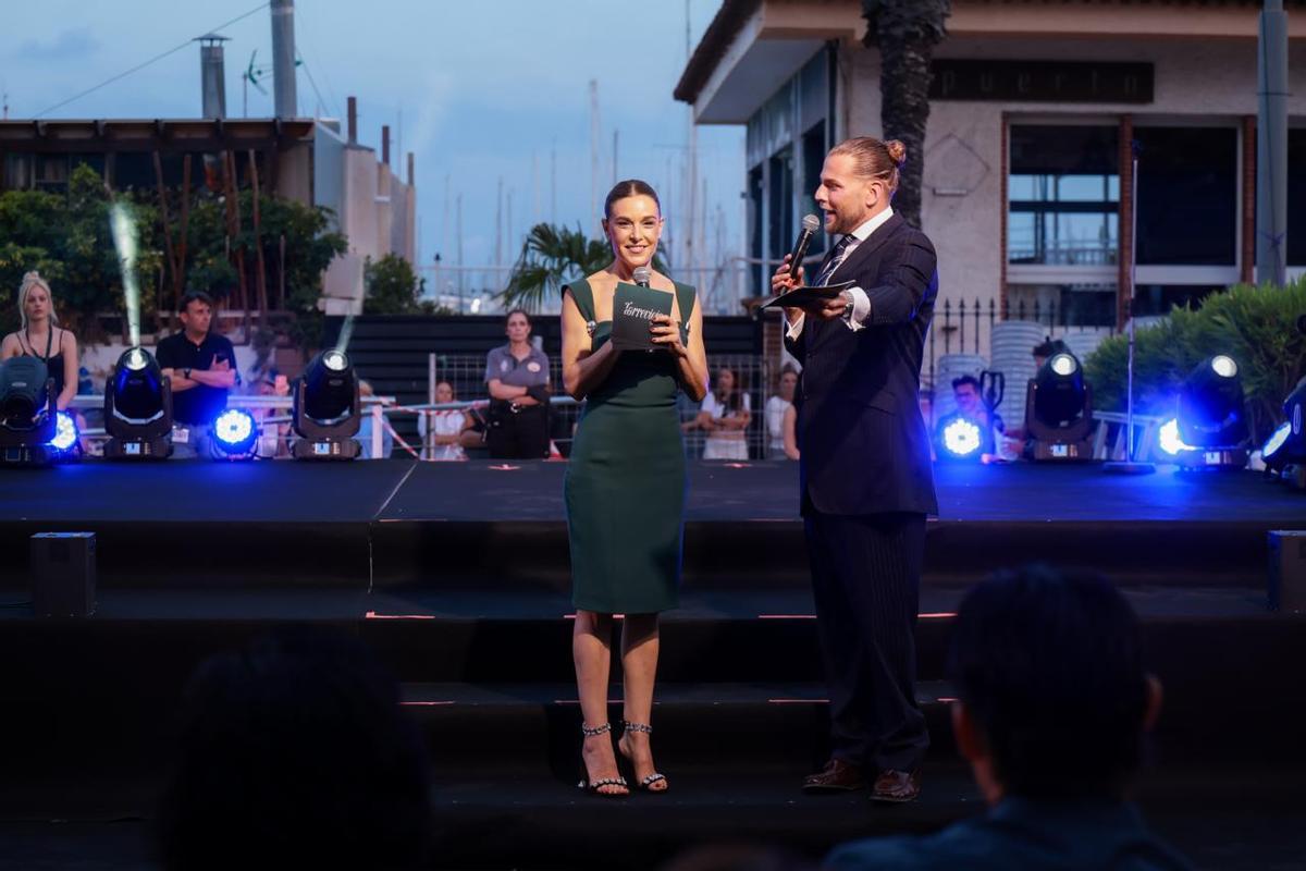 Raquel Sáchez Silva presenta junto a Eduardo Navarrete el Torrevieja Weekend 2026