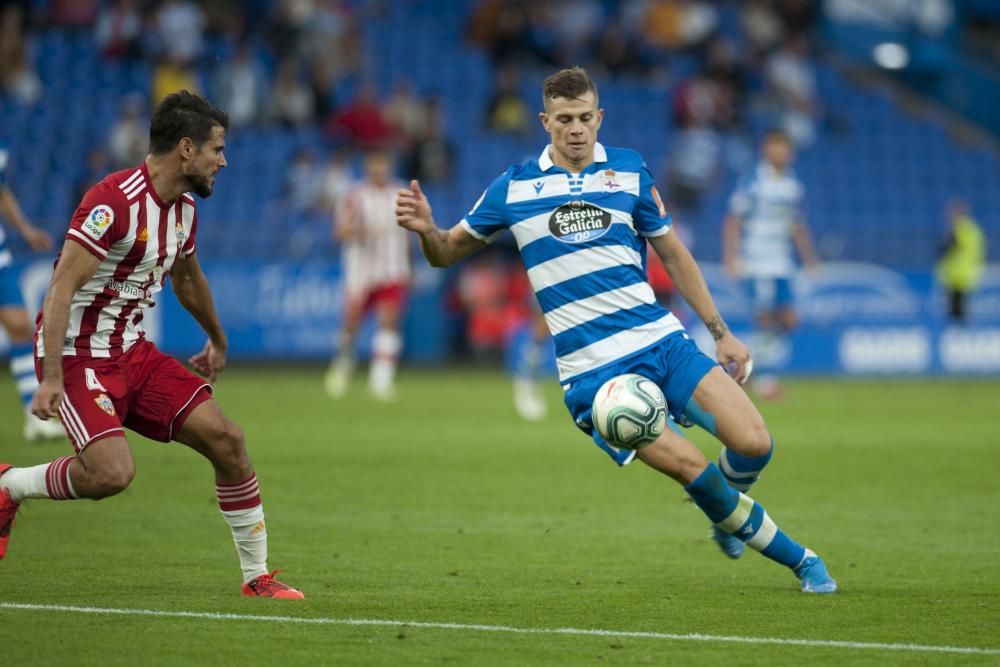 El Dépor empata en Riazor ante el Almería