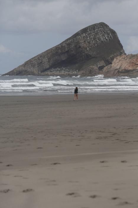 Reportaje sobre la playa de Bayas