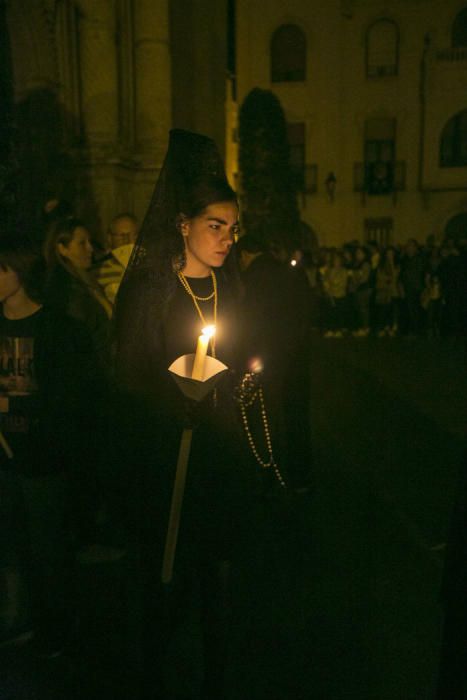 Miles de personas salen a la calle para ver procesionar a seis cofradías