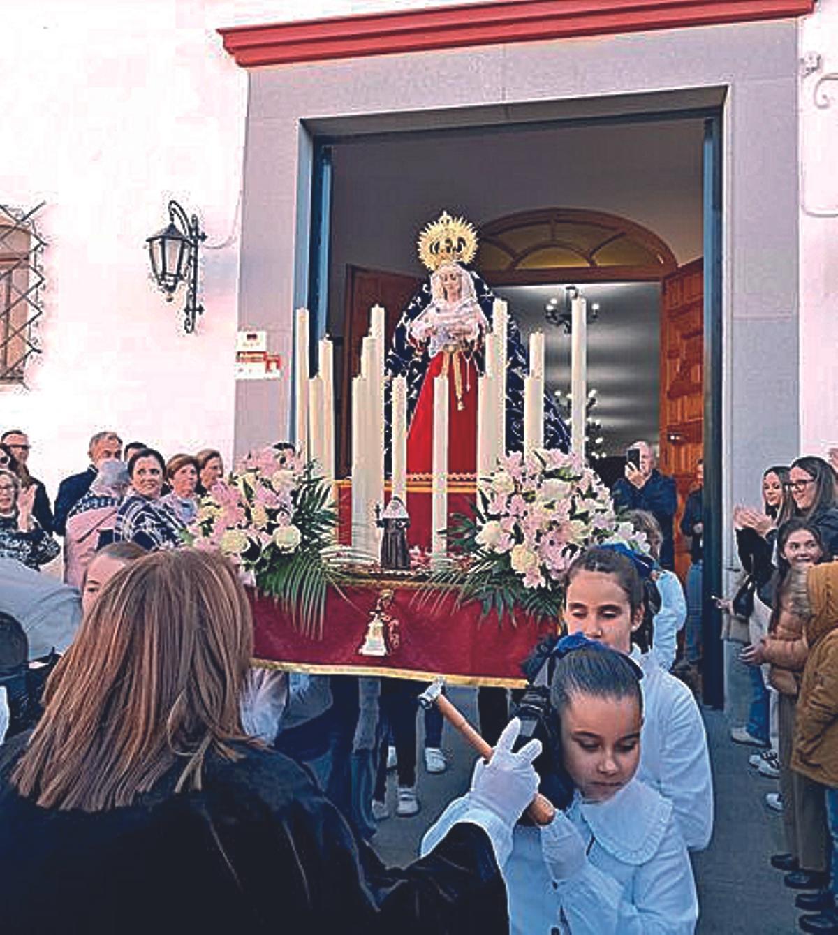 Salida de Nuestra Señora de la Misericordia el Martes Santo.