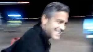 George Clooney arriba a l’aeroport de Manises (València) per rodar ’Tomorrowland’.