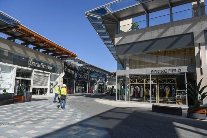 Inauguración del Centro Comercial Alisios - La Provincia