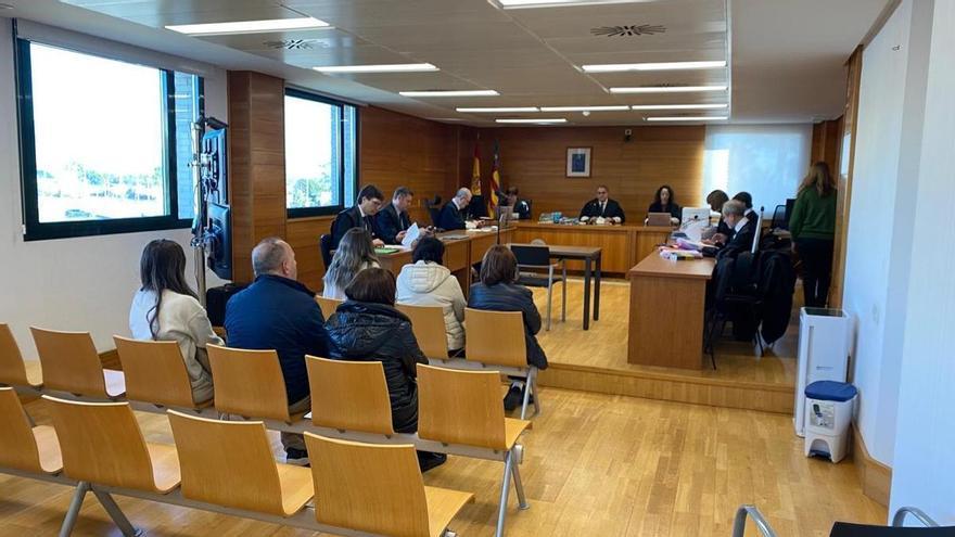 Visto para sentencia el juicio a la secta sexual de Vistabella: "Mis defendidas tenían la voluntad completamente anulada"