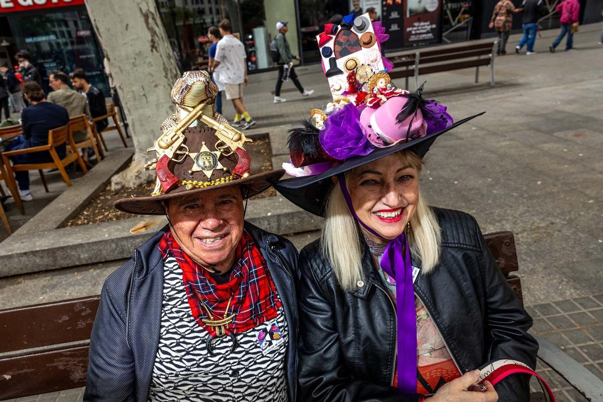 Nueva edición del Paseo con Sombrero por Barcelona