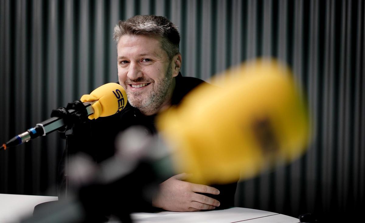 Aimar Bretos, director y presentador del programa 'Hora 25' de la Cadena Ser.