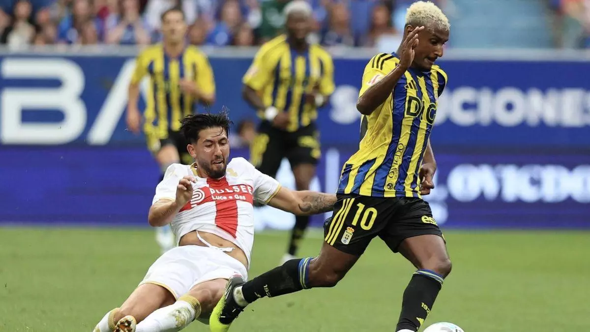 Así fue el reencuentro del Oviedo con Europa: Oviedo y Génova empatan (0-0) en el centenario azul