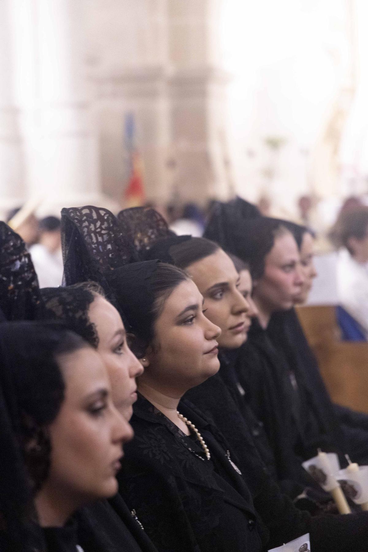 Semana Santa en Alicante 2026: Procesión de la Real y Muy Ilustre Cofradía de Nuestra Señora de la Soledad