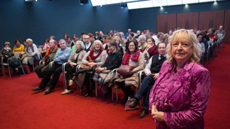 Aurora Zapico, ayer, en el Club Prensa Asturiana.