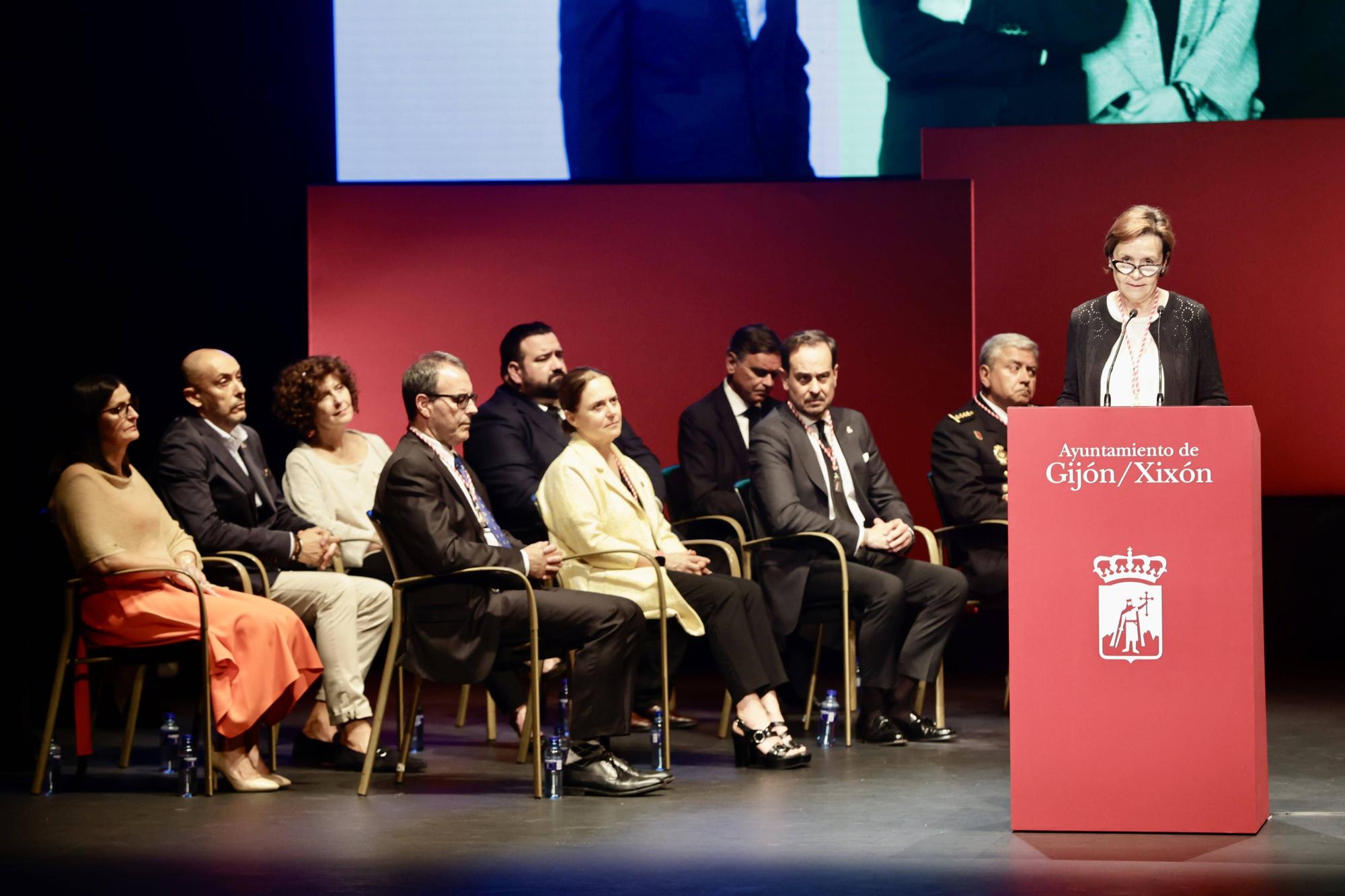 Entrega de las medallas de la ciudad de Gijón