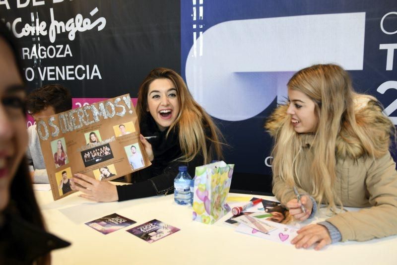 Firma de discos de los exconcursantes de OT en Puerto Venecia