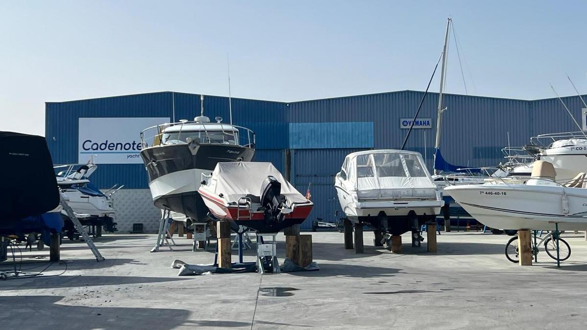 Los problemas vuelven al puerto deportivo de Sada: Empresas náuticas denuncian lastres a su actividad en la dársena