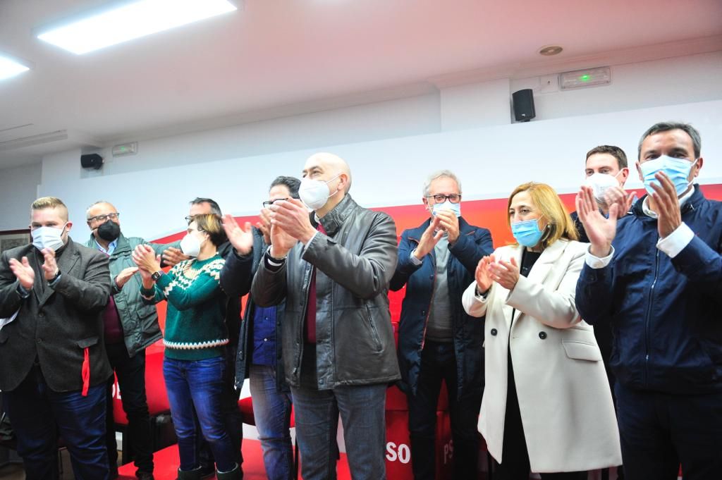 Alejandro Soler gana las primarias del PSPV-PSOE
