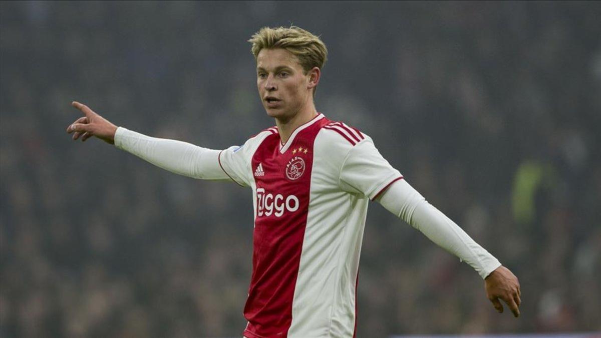 De Jong, el faro del Ajax