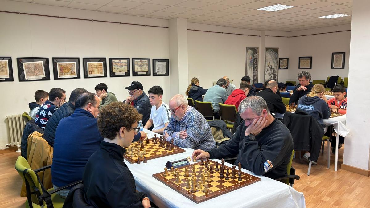 VI Open "Peñamellera" de ajedrez.