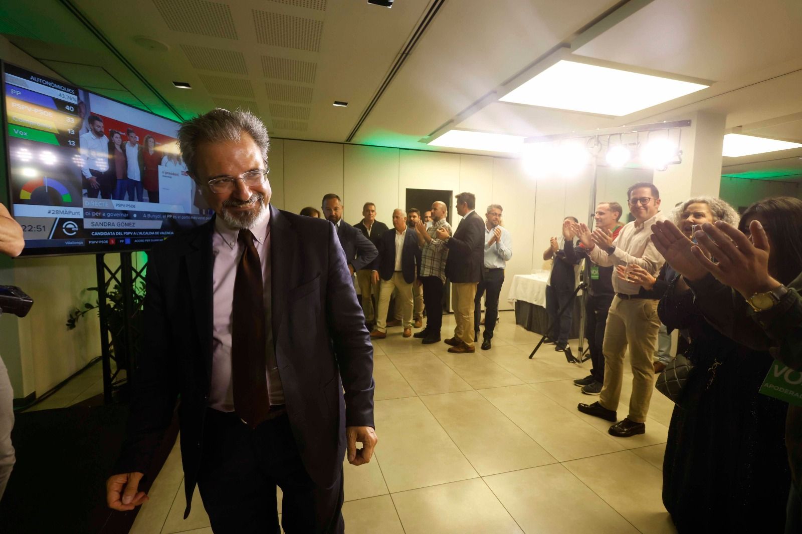 Juan Manuel Badenas comparece en la sede de Vox