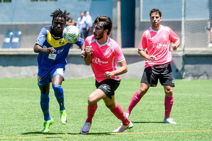 FUTBOL. SAN FERNANDO